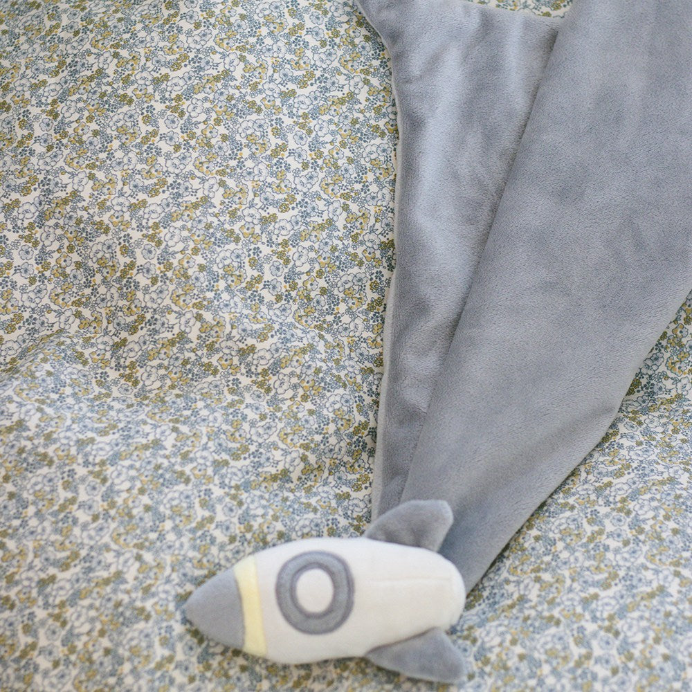 That's Mine Jacob nusseklud - Rocket - 100% Polyester Buy Legetid||Bamser og nusselegetøj||Nusseklude||Alle||Favoritter||personale||Influencer choice||3 for 2||alt minus sløjfe||NOOS||Olivia Salo - pusletaske edition||mette-sale here.