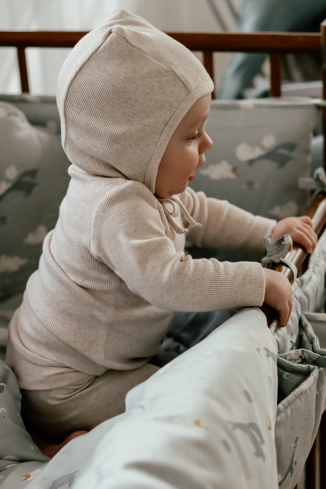 That's Mine Canna hjelm - Light brown melange - 95% Organic cotton / 5% elastan Buy Tøj||Alle||Favoritter||personale||Baby hjelme||alt minus sløjfe||Light brown melange||NOOS||3 for 2 i uge 7||Brown melange||mette-sale here.
