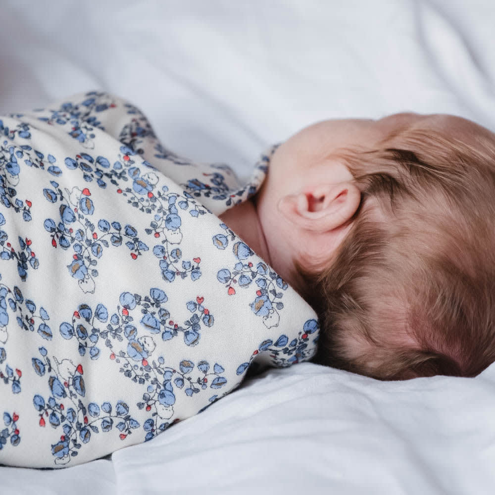 Jana muslin swaddle - Blue bells