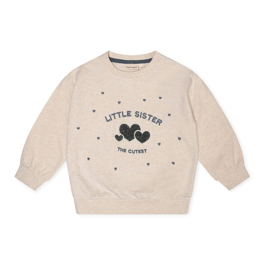 That's Mine Finley little sister sweatshirt - Light creme melange - 95% Organic cotton / 5% Elastane Buy Tøj||Skjorter & toppe||Sweatshirts||Alle||Favoritter||Søskende||personale||AW24 here.