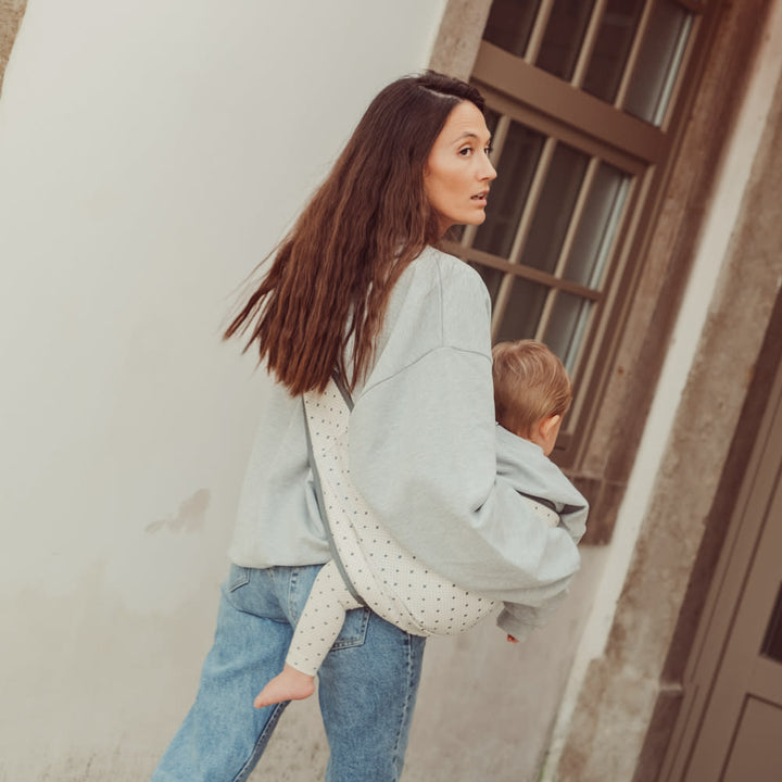 Cleo toddler carrier - Lots of love sky