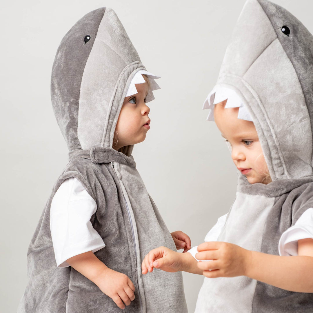 That's Mine Hank haj kostume - Silver Grey - Shell : 100% polyester / Lining: 100% cotton / Padding: 100% polyester Buy Legetid||Kostumer||personale||Forår 2026 here.