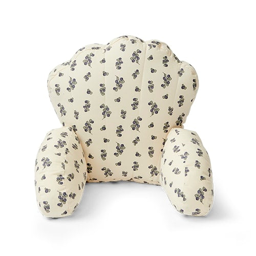 That's Mine Nori Pram pillow Shell - Blueberry - 30% Organic cotton, 70% Recycled polyester Buy Bolig & udstyr||Udstyr||Barnevognspuder||Udsalg||Alle||Barnevognsbundle||Barnevognsbundle here.